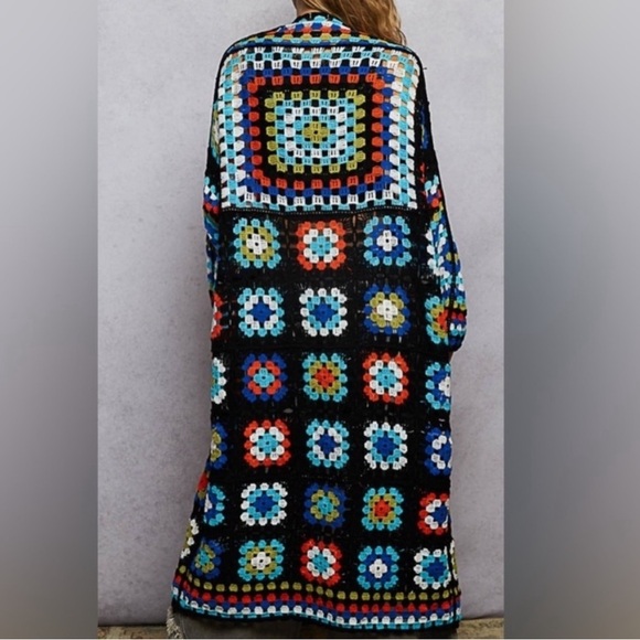 POL Sweaters - POL Granny Square Crochet